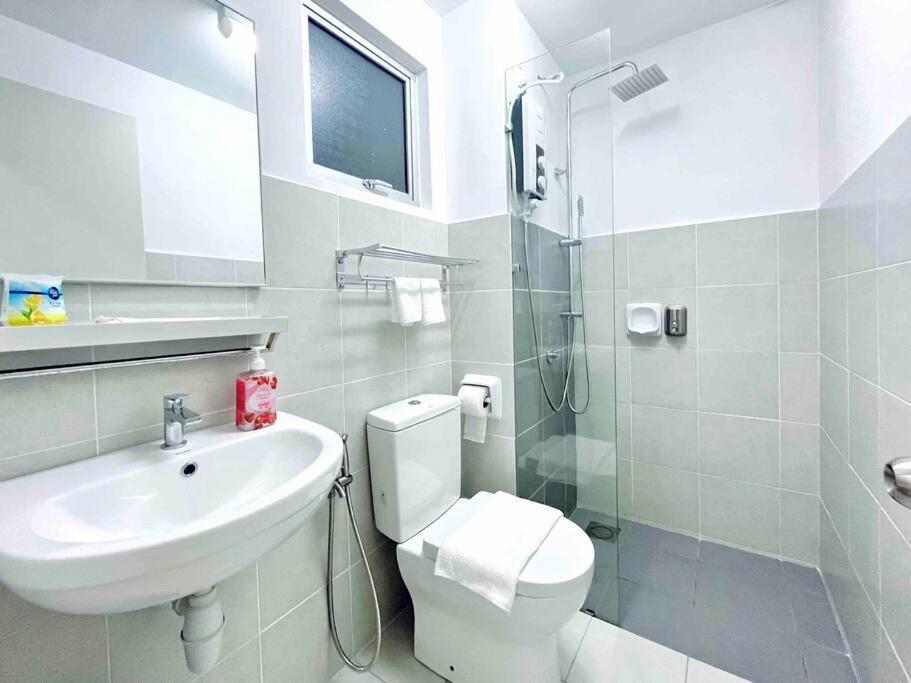 Alanis Studio Suite {Shortstay} Sepang Ngoại thất bức ảnh